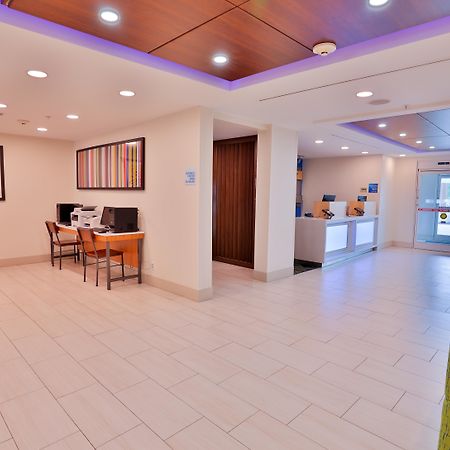 Holiday Inn Express Hotel & Suites Dickson By Ihg Exterior foto